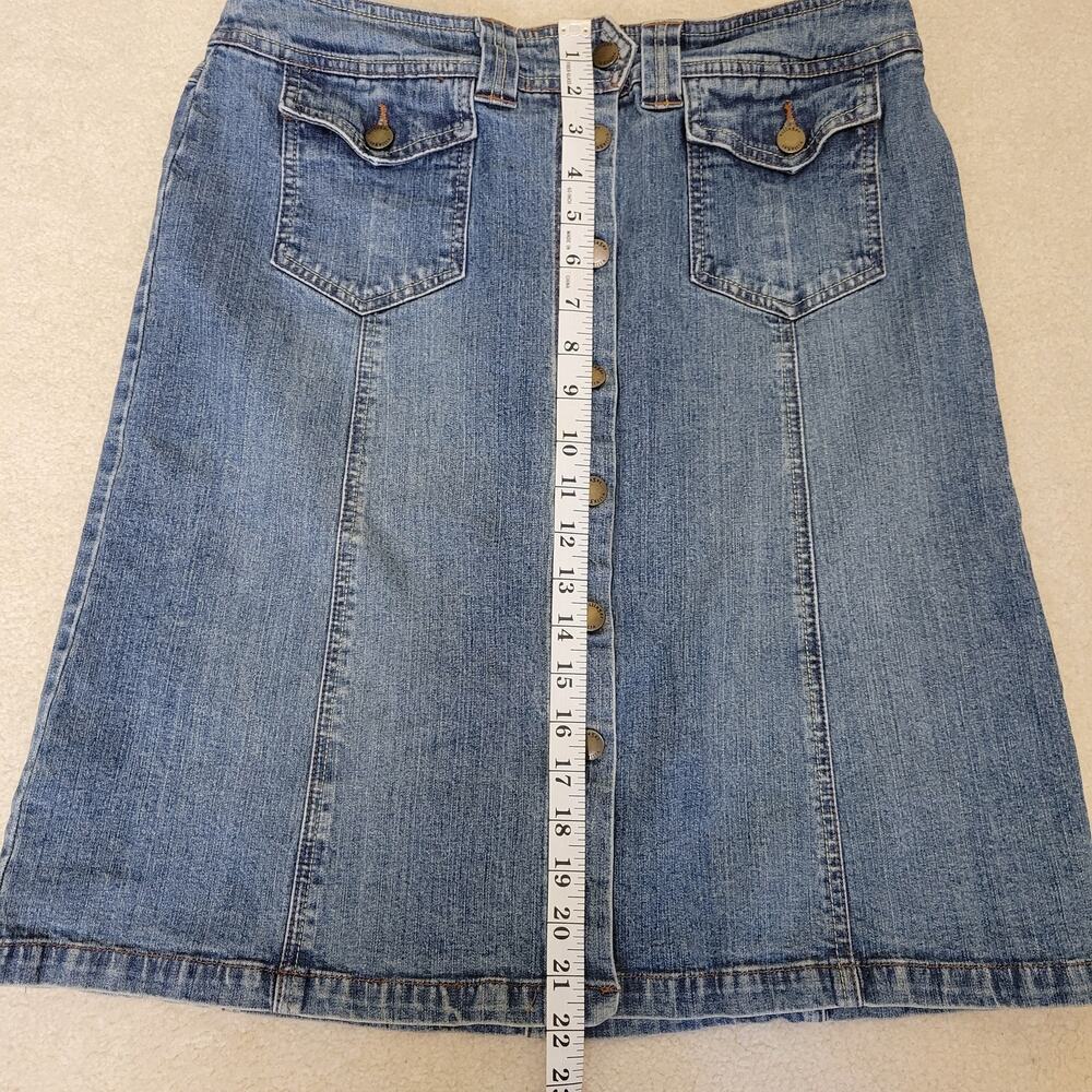Villager 10 Blue Denim Jean Skirt Button Front Pockets Knee Length Stretch - Picture 6 of 9